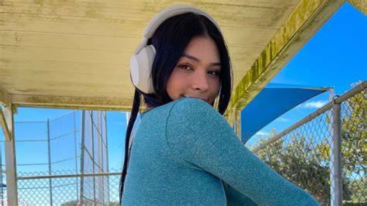 Aishah Sofey Leak: Unveiling the Controversy Surrounding the Rising Star