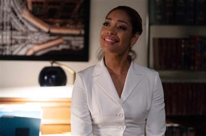 Exploring the Intriguing Relationship Journey of Gina Torres