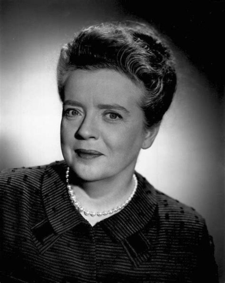 Frances Elizabeth Bavier: A Comprehensive Biography of a Beloved Actress