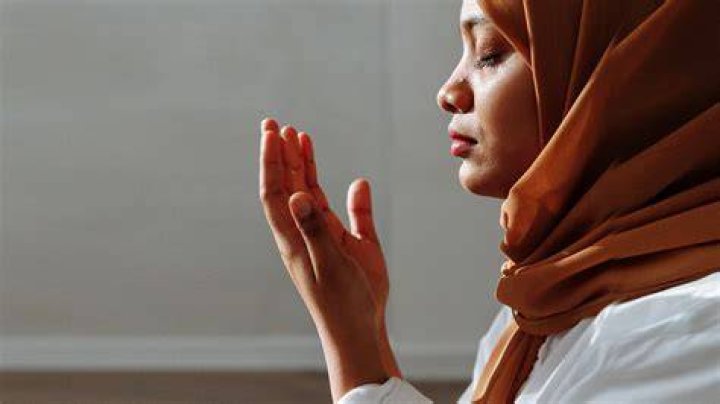 Is Max Amini Muslim? A Deep Dive into His Religious Beliefs and Background