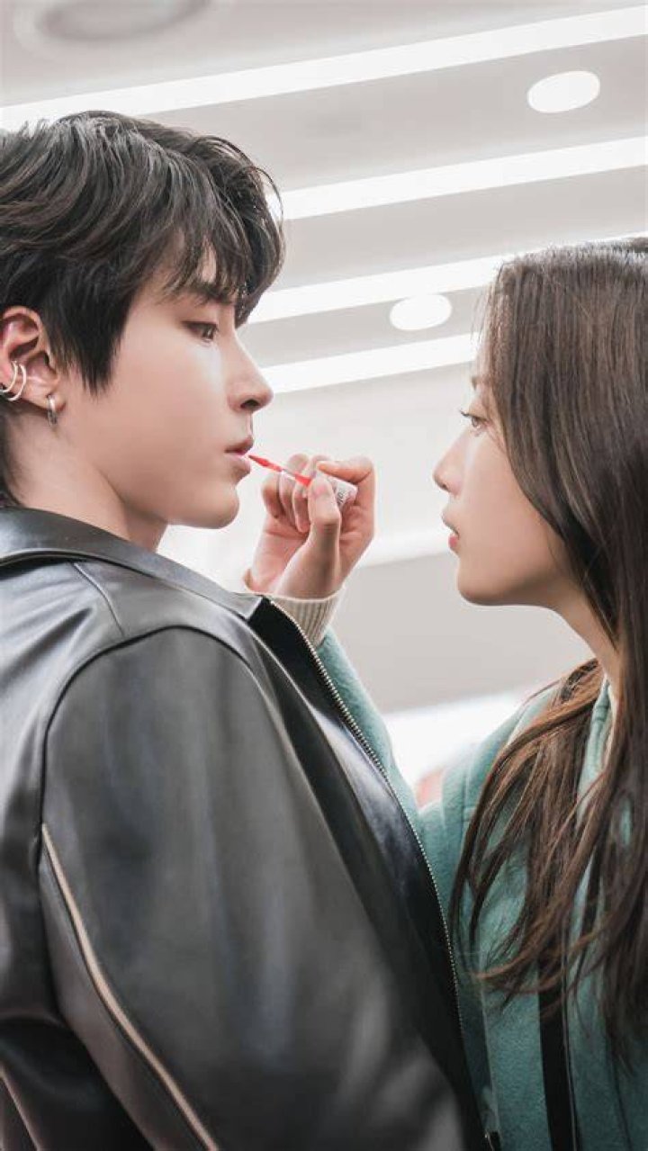Jung Hae In: The Rising Star of K-Dramas