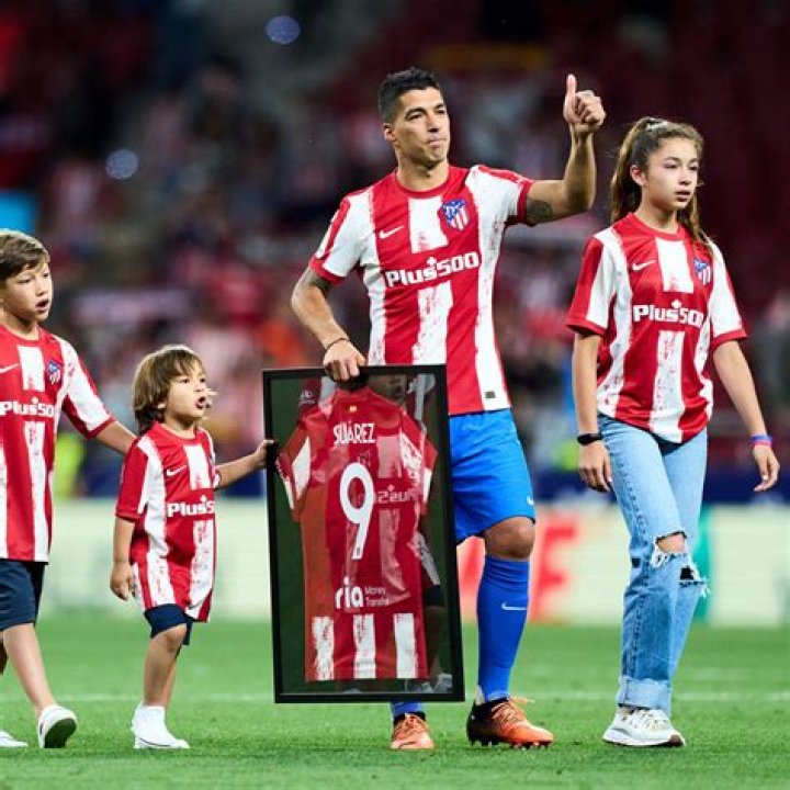 Luis Suarez's Daughter: A Glimpse into the Life of a Football Star's Family