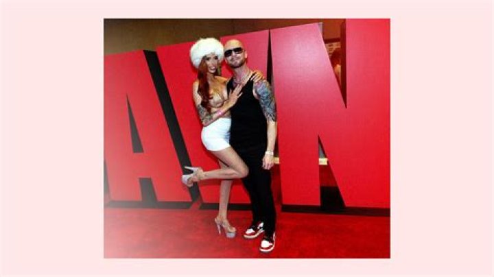 Monica Sage: The Rising Star of the Adult Entertainment Industry