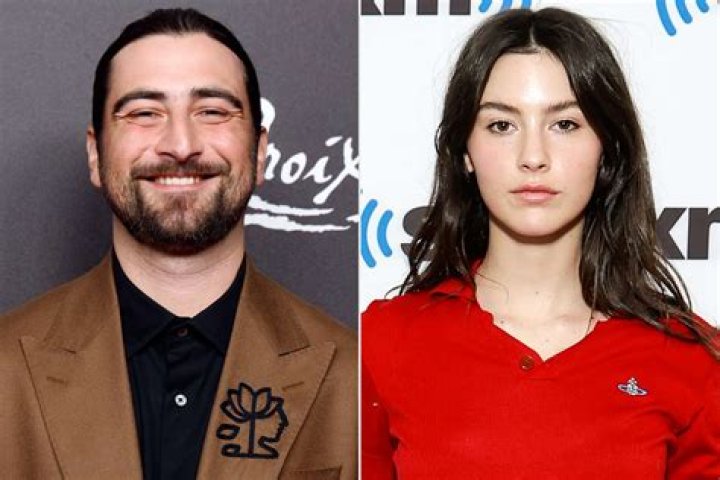 Noah Kahan's Ex-Wife: Unraveling the Mystery Behind the Musician's Past Relationship