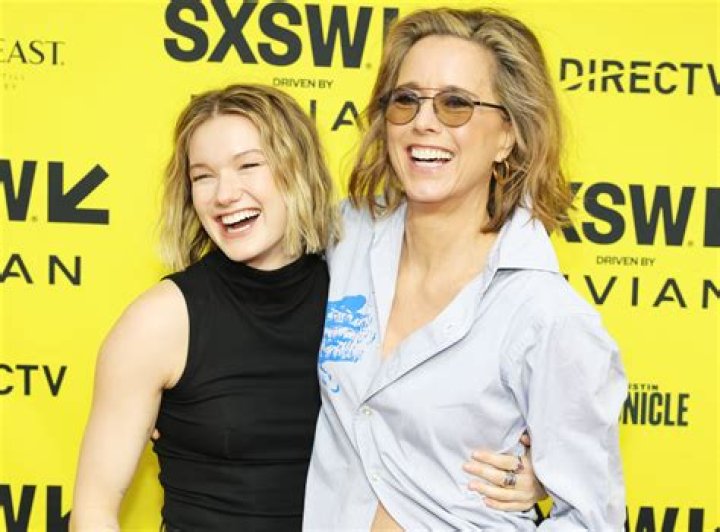Téa Leoni Measurements: An In-Depth Look at the Actress's Dimensions and Career