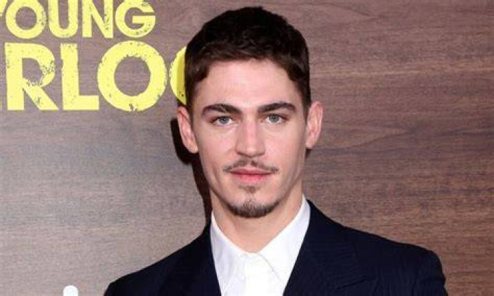 Titan Nathaniel Fiennes-Tiffin: The Rising Star of the Silver Screen
