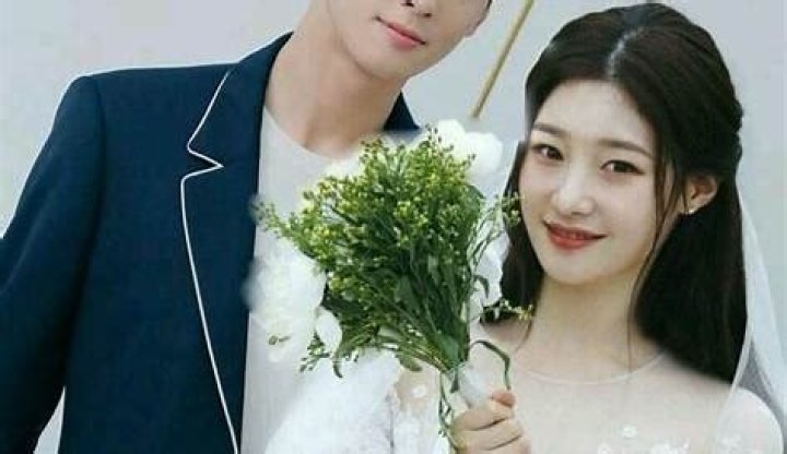 Uncovering the Truth: Is Cha Eun Woo Married?