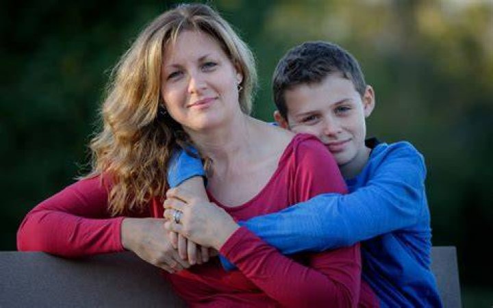 Unveiling the Heartwarming Moments: The Mom and Son CCTV Video